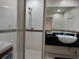 1 Bedroom Apartment for sale at Nusa State Tower Condominium, Si Lom