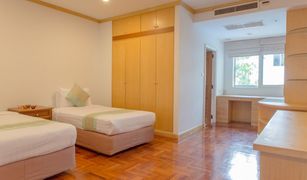 3 Bedrooms Apartment for sale in Khlong Toei Nuea, Bangkok Chaidee Mansion