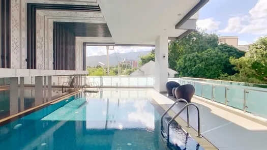 Visite guidée en 3D of the Communal Pool at The Unique at Nimman 2