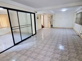 4 Bedroom House for sale at Muangtongthani Village, Ban Mai