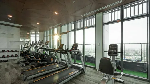 Фото 1 of the Fitnessstudio at Metro Sky Prachachuen