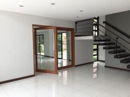 4 Bedroom Villa for rent in Somdet Saranrat Maneerom Public Park, Bang Kapi, Bang Kapi