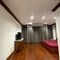 4 Schlafzimmer Reihenhaus zu vermieten in Bangkok, Bang Bamru, Bang Phlat, Bangkok