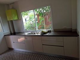 4 Schlafzimmer Villa zu vermieten im Ornsirin 5, Yang Noeng, Saraphi