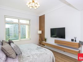 2 Bedroom Apartment for sale at Al Khushkar, Shoreline Apartments