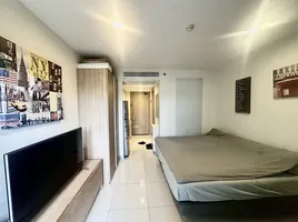 Studio Condo for rent at The Riviera Wongamat, Na Kluea