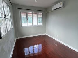 2 Bedroom House for sale at Roi Pruksa Nakornpathom, Nakhon Pathom, Mueang Nakhon Pathom