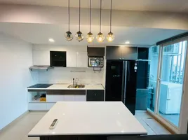 3 Bedroom Condo for rent at Supalai Lite Ratchada Narathiwas, Chong Nonsi