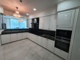 4 Schlafzimmer Appartement zu verkaufen im Royce Private Residences, Khlong Toei Nuea, Watthana