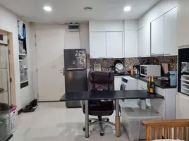 1 Schlafzimmer Appartement zu verkaufen im D65 Condominium, Phra Khanong Nuea