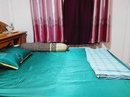 2 спален Таунхаус на продажу в Baan Fahsai, Pluak Daeng