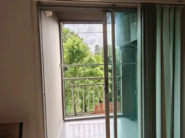 2 спален Кондо в аренду в Lumpini Ville Lasalle-Barring, Bang Na