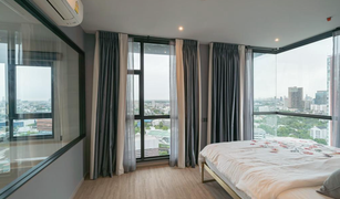 2 Bedrooms Condo for sale in Khlong Tan Nuea, Bangkok Rhythm Ekkamai