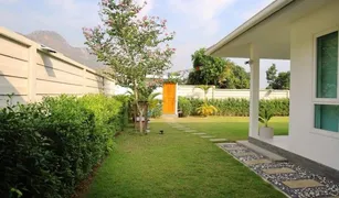 3 Bedrooms Villa for sale in Sam Roi Yot, Hua Hin 