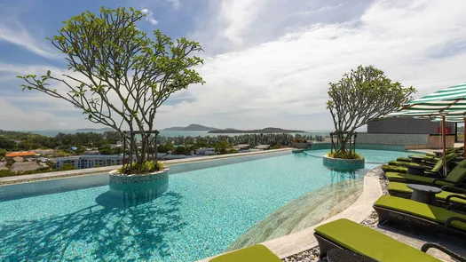 写真 1 of the Communal Pool at Calypso Garden Residences