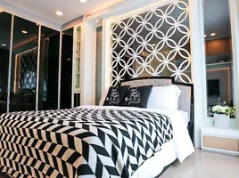 1 Schlafzimmer Wohnung zu verkaufen im The Crest Sukhumvit 34, Khlong Tan