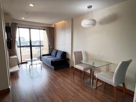 1 спален Кондо в аренду в The Shine Condominium, Chang Khlan