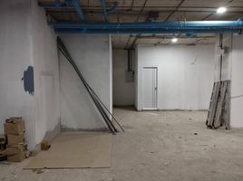 Studio Retail space for rent at 6th Avenue Sukhumvit 15, Khlong Toei Nuea