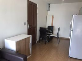 2 Bedroom Apartment for rent at The Complete Narathiwat, Chong Nonsi