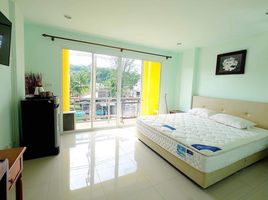 6 Schlafzimmer Shophaus zu verkaufen in Kathu, Phuket, Kamala