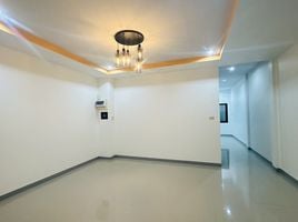 3 спален Дом for sale in Hat Yai Songkhla, Tha Kham
