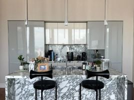 2 спален Кондо в аренду в The Ritz-Carlton Residences At MahaNakhon, Si Lom, Банг Рак