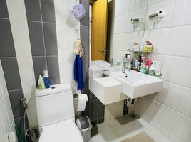 1 Bedroom Apartment for rent at Circle Condominium, Makkasan