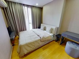 2 Bedroom Apartment for rent at Klass Langsuan, Lumphini