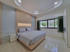 3 Schlafzimmer Haus zu vermieten im Baan Suan Yu Charoen 1, Si Sunthon
