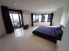 3 Bedroom Condo for sale at Moon Tower, Khlong Tan Nuea, Watthana, Bangkok