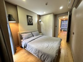 2 Bedroom Apartment for rent at Klass Langsuan, Lumphini