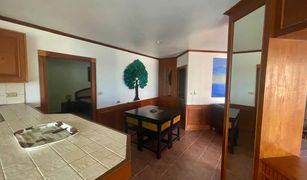 Кондо, 3 спальни на продажу в Патонг, Пхукет Sai Rougn Residence