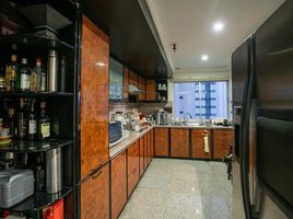 4 спален Кондо на продажу в Sathorn Park Place, Thung Mahamek