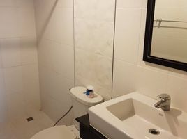 1 Bedroom Condo for sale at The Idol Condo, Saen Suk