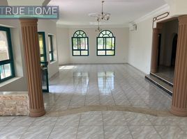 4 Schlafzimmer Villa zu verkaufen im Al Falaj, Al Riqqa