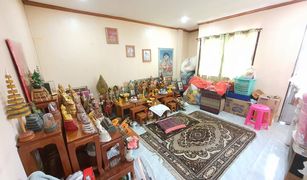 Bang Na, ဘန်ကောက် Phairot Village တွင် 4 အိပ်ခန်းများ တိုက်တန်း ရောင်းရန်အတွက်