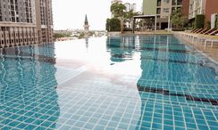 Fotos 3 of the สระว่ายน้ำ at Lumpini Place Srinakarin