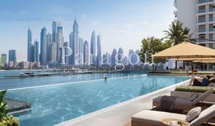 EMAAR Beachfront, दुबई Palace Beach Residence में 1 बेडरूम अपार्टमेंट बिक्री के लिए