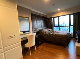 3 Bedroom Apartment for sale at The Crest Phahonyothin 11, Sam Sen Nai