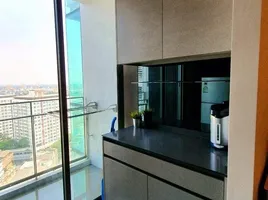 1 спален Кондо на продажу в The Room Sukhumvit 69, Phra Khanong Nuea, Щаттхана