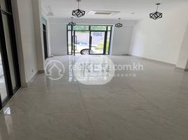 Studio Apartment for rent at Flat 1 Unit for Sale or Rent, Phsar Thmei Ti Bei, Doun Penh, Phnom Penh, Cambodia