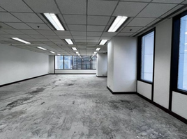 182.27 кв.м. Office for rent at Two Pacific Place, Khlong Toei