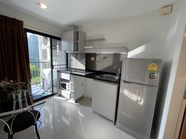 在Zenith Place Sukhumvit 42租赁的1 卧室 公寓, Phra Khanong