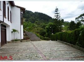 4 Bedroom House for sale in Antioquia, Sabaneta, Antioquia