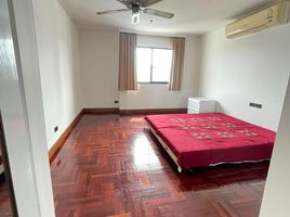 3 Bedroom Condo for rent at Kallista Mansion, Khlong Toei Nuea, Watthana