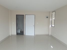 200 m² Office for rent in Jomtien Beach Central, Nong Prue, Na Chom Thian