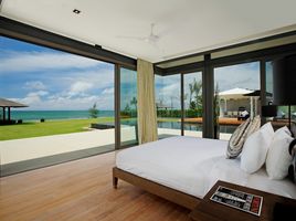 6 Schlafzimmer Villa zu verkaufen im Sava Beach Villas, Khok Kloi