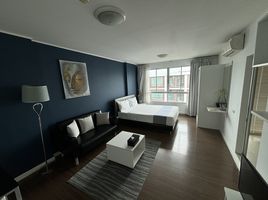 Studio Wohnung zu verkaufen im Baan Koo Kiang, Nong Kae, Hua Hin, Prachuap Khiri Khan