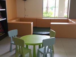 1 Schlafzimmer Wohnung zu verkaufen im Baan Thongsiri 3, Sai Noi, Sai Noi