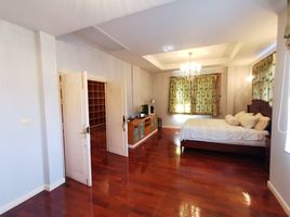 3 Bedroom Villa for sale at Golden Nakara, Prawet